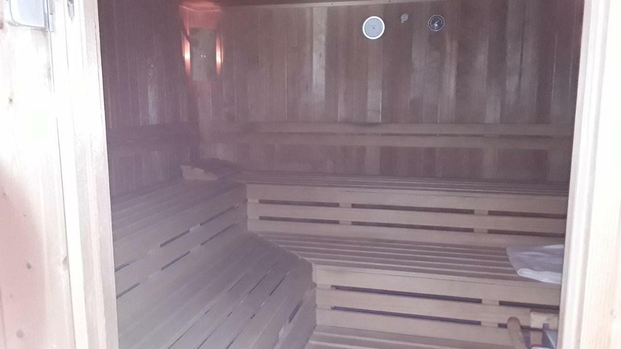 Cordes, Apartment 1 모네시 외부 사진